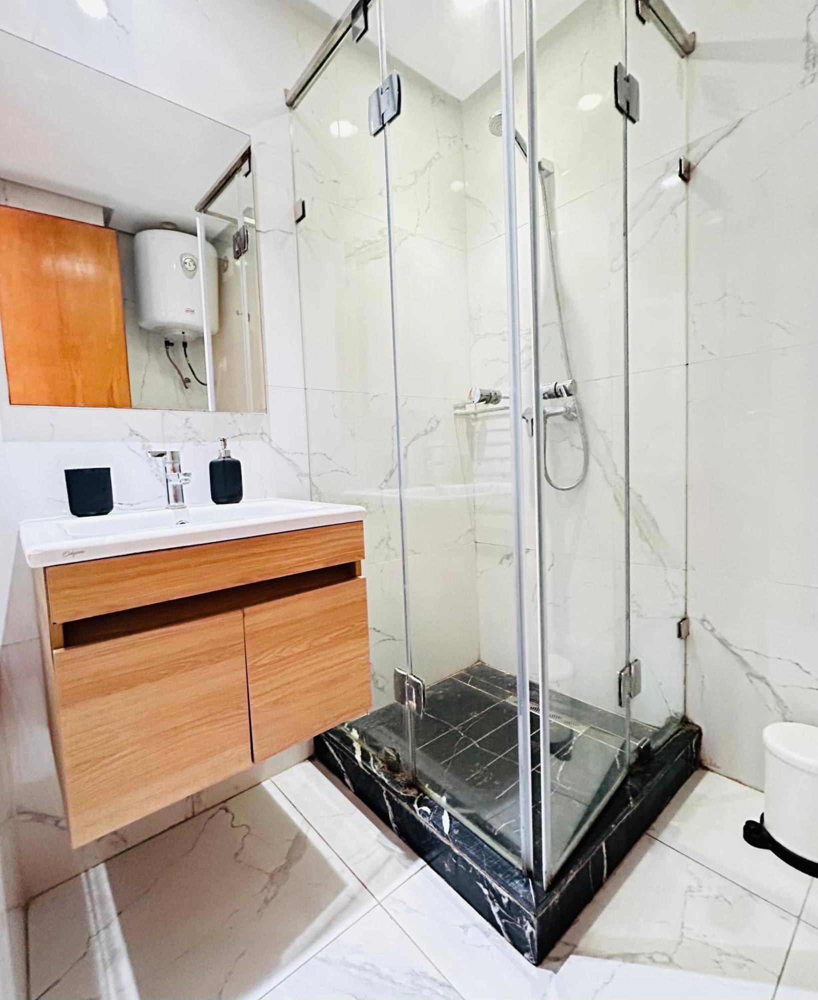 Appartement De Charme Terrasse Parking 카사블랑카 외부 사진